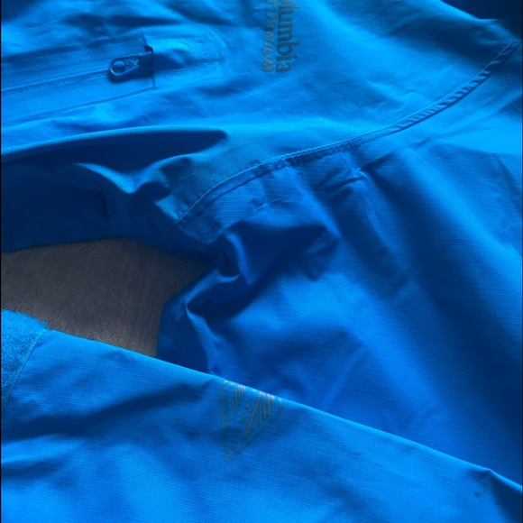 COLUMBIA SPORTSWEAR Youth rain jacket EUC - Picture 5 of 13